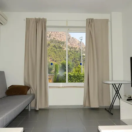 Apartamento Apartment For 3 People With Pool L'Estartit